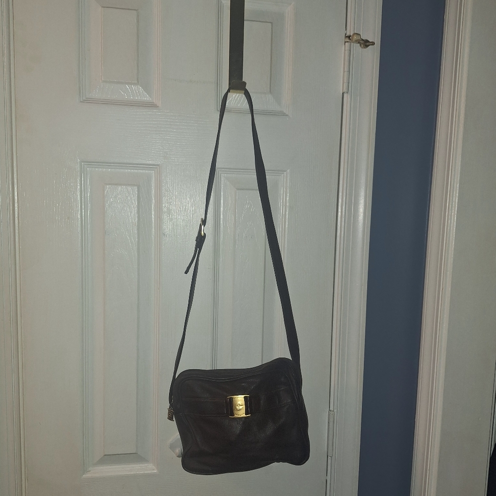 Elegant Brown Leather Capezio New York Shoulder Bag**